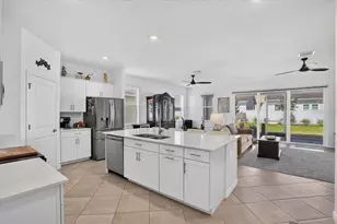 11321 Pinot Dr, Venice, FL 34293 - Photo 5