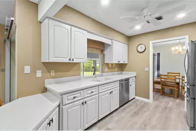 5717 Timber Lake Circle, Sarasota, FL 34243 - Photo 21
