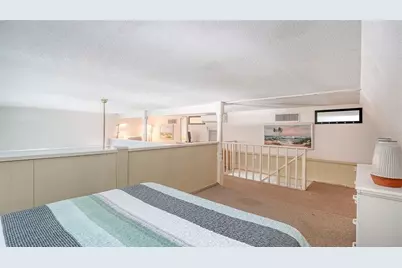 3453 Gulf Of Mexico Drive #200, Longboat Key, FL 34228 - Photo 19