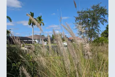 216 SW 12th Street, Cape Coral, FL 33991 - Photo 7