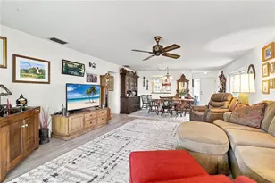 4208 Center Pointe Ln, Sarasota, FL 34233 - Photo 9