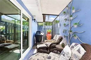 4208 Center Pointe Ln, Sarasota, FL 34233 - Photo 11