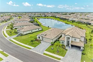 5212 Blue Crush St, Lakewood Ranch, FL 34211 - Photo 39