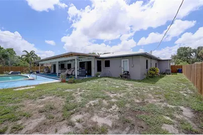 323 Suwanee Avenue, Sarasota, FL 34243 - Photo 69