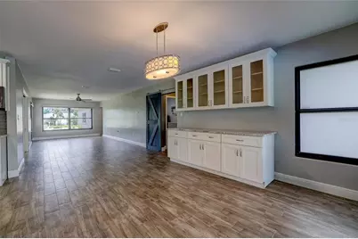 323 Suwanee Avenue, Sarasota, FL 34243 - Photo 31