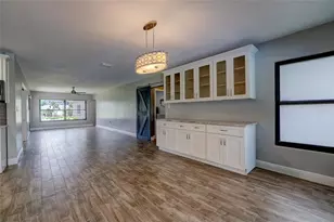 323 Suwanee Ave, Sarasota, FL 34243 - Photo 31