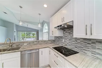 7488 Eleanor Circle #80, Sarasota, FL 34243 - Photo 19