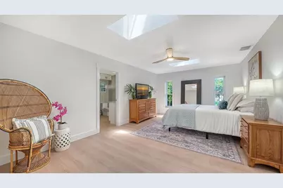 3624 S Lockwood Ridge Road, Sarasota, FL 34239 - Photo 15