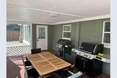 2404 52nd Ave Dr W, Bradenton, FL 34207 - Photo 17