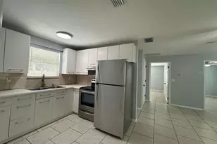 2404 52nd Ave Dr W, Bradenton, FL 34207 - Photo 35
