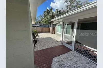 2404 52nd Ave Dr W, Bradenton, FL 34207 - Photo 21