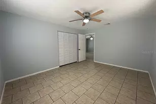 2404 52nd Ave Dr W, Bradenton, FL 34207 - Photo 31