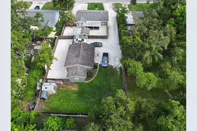 2404 52nd Ave Dr W, Bradenton, FL 34207 - Photo 41