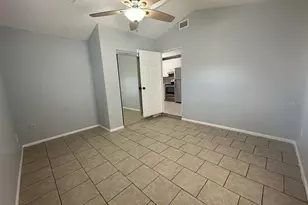 2404 52nd Ave Dr W, Bradenton, FL 34207 - Photo 29
