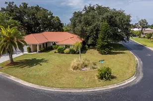 1608 Bob O Link Dr, Venice, FL 34293 - Photo 5
