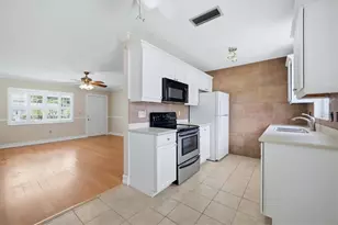 519 65th Ave W, Bradenton, FL 34207 - Photo 7