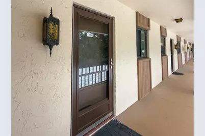 2448 Clubhouse Drive #202, Sarasota, FL 34232 - Photo 5