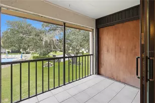 2448 Clubhouse Dr, Sarasota, FL 34232 - Photo 29