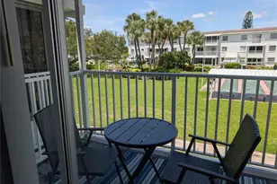 2321 Sunset Dr, Bradenton, FL 34207 - Photo 17