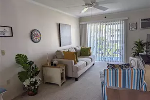 2321 Sunset Dr, Bradenton, FL 34207 - Photo 9