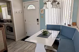 2321 Sunset Dr, Bradenton, FL 34207 - Photo 3