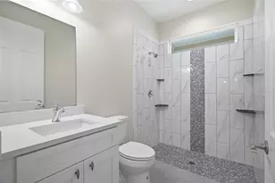 4510 Wilkinson Rd, Sarasota, FL 34233 - Photo 11