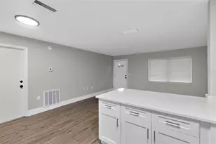 61 S Tyler St, Beverly Hills, FL 34465 - Photo 9