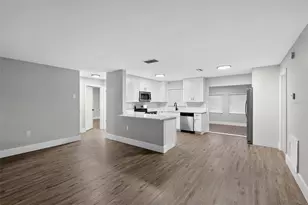 61 S Tyler St, Beverly Hills, FL 34465 - Photo 5