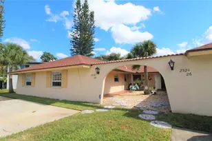 2530 Terry Ln, Sarasota, FL 34231 - Photo 1