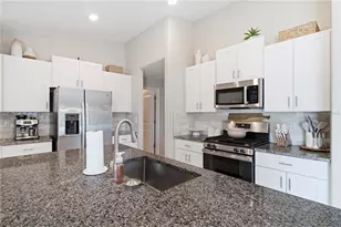 10331 Blue Plume Ct, Riverview, FL 33578 - Photo 5