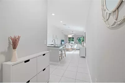 10331 Blue Plume Court, Riverview, FL 33578 - Photo 11