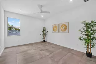 2419 Hillview Street St, Sarasota, FL 34239 - Photo 41