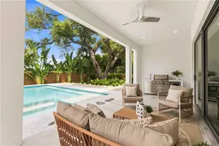 2419 Hillview Street St, Sarasota, FL 34239 - Photo 55