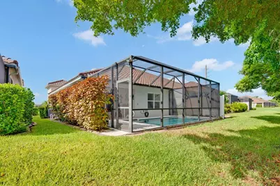 7010 Playa Bella Drive, Bradenton, FL 34209 - Photo 57