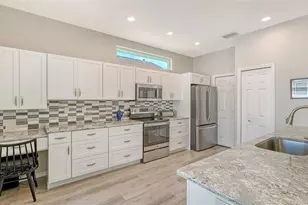 4444 Edinbridge Cir, Sarasota, FL 34235 - Photo 17