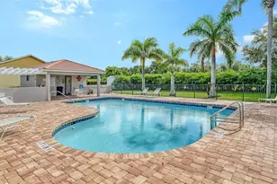 4444 Edinbridge Cir, Sarasota, FL 34235 - Photo 37