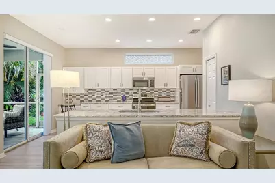 4444 Edinbridge Circle #121, Sarasota, FL 34235 - Photo 11