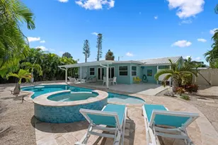 406 Bay Palms Dr, Holmes Beach, FL 34217 - Photo 31