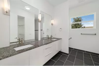 4524 Riverwood Avenue, Sarasota, FL 34231 - Photo 33