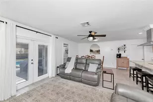 2861 Indianwood Dr, Sarasota, FL 34232 - Photo 11
