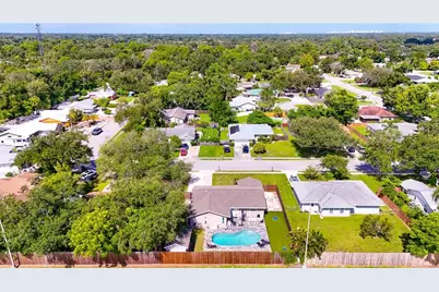 2861 Indianwood Drive, Sarasota, FL 34232 - Photo 27