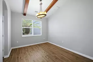 310 Salvia Ct, Bradenton, FL 34212 - Photo 9
