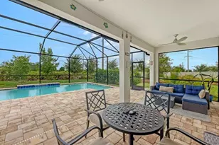 2108 Midnight Pearl Dr, Sarasota, FL 34240 - Photo 39