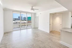 1350 Main St, Sarasota, FL 34236 - Photo 9