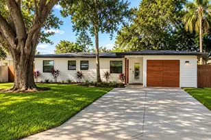 4460 Emerald Ridge Dr, Sarasota, FL 34233 - Photo 1