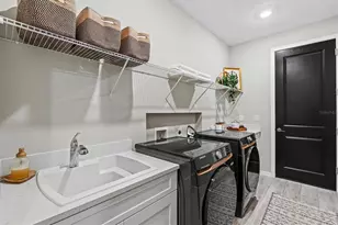 9297 Tequila Sunrise Dr, Sarasota, FL 34241 - Photo 43