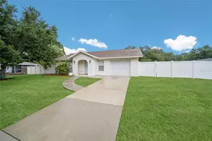 643 Mobile Rd, Venice, FL 34293 - Photo 1