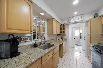 643 Mobile Road, Venice, FL 34293 - Photo 11
