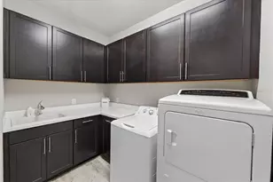 17210 Seaford Wy, Lakewood Ranch, FL 34202 - Photo 25