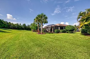 17210 Seaford Wy, Lakewood Ranch, FL 34202 - Photo 37